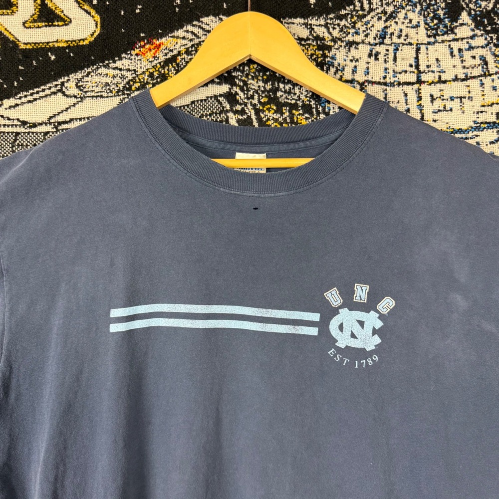 Vintage Gildan UNC North Carolina Tar Heels T Shirt Navy Blue XL 23.5x29